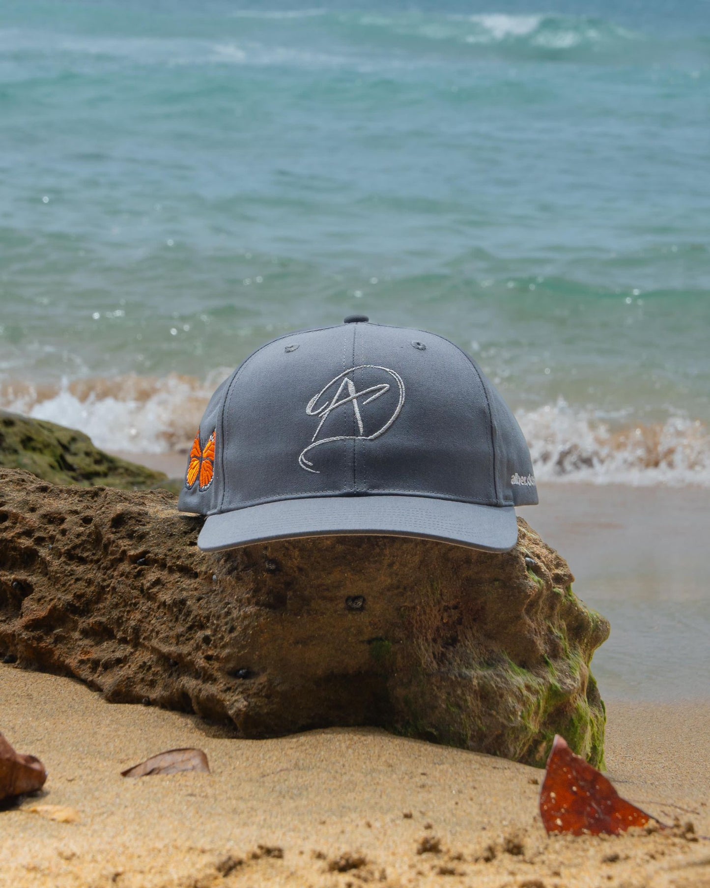 alber.dose Monarch Cap