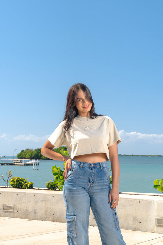 alber.dose <3 Cropped Top Tee